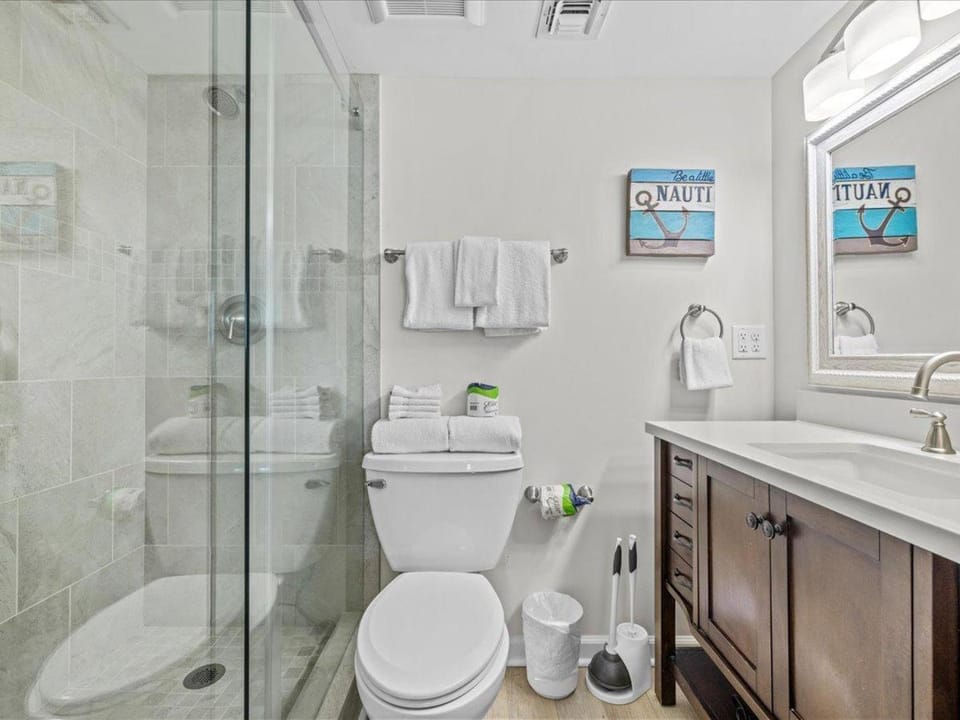 Holiday Surf and Racquet Unit 718 House in Destin