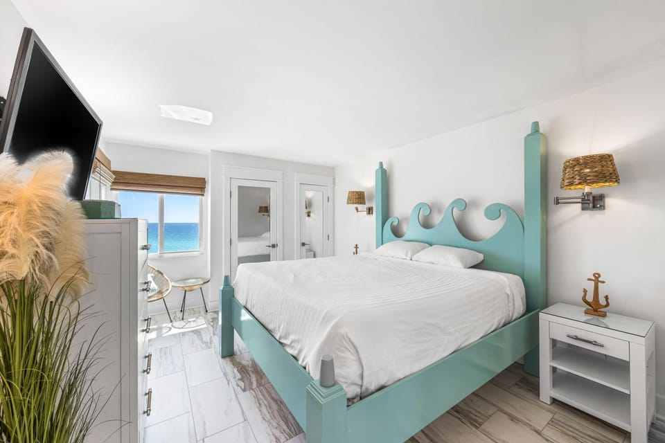 Holiday Surf and Racquet Unit 708 House in Destin