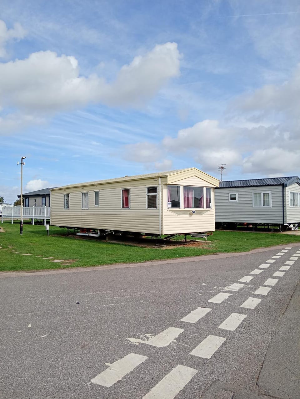 Arizona Caravan Campground/ 
RV Resort in Camber