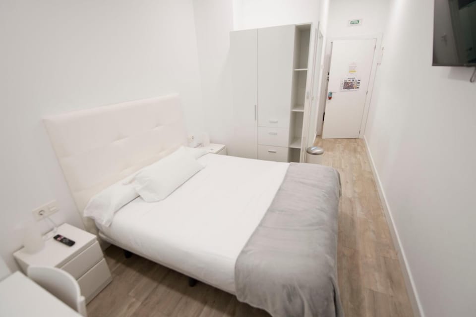 Bed, Bedroom, wardrobe