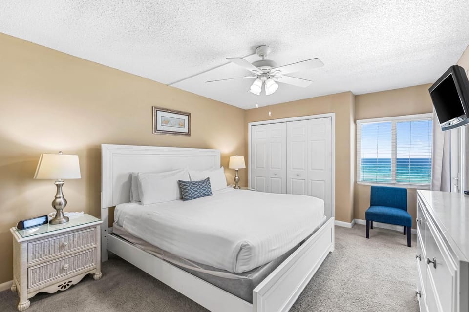 Holiday Surf and Racquet Unit 701 House in Destin