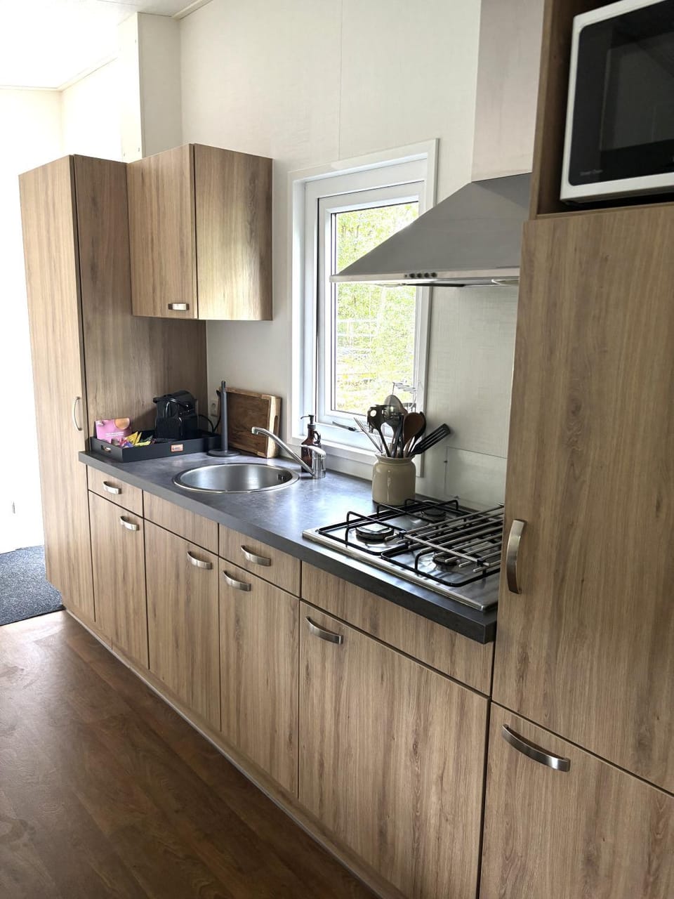 Kitchen or kitchenette, kitchen, kitchen