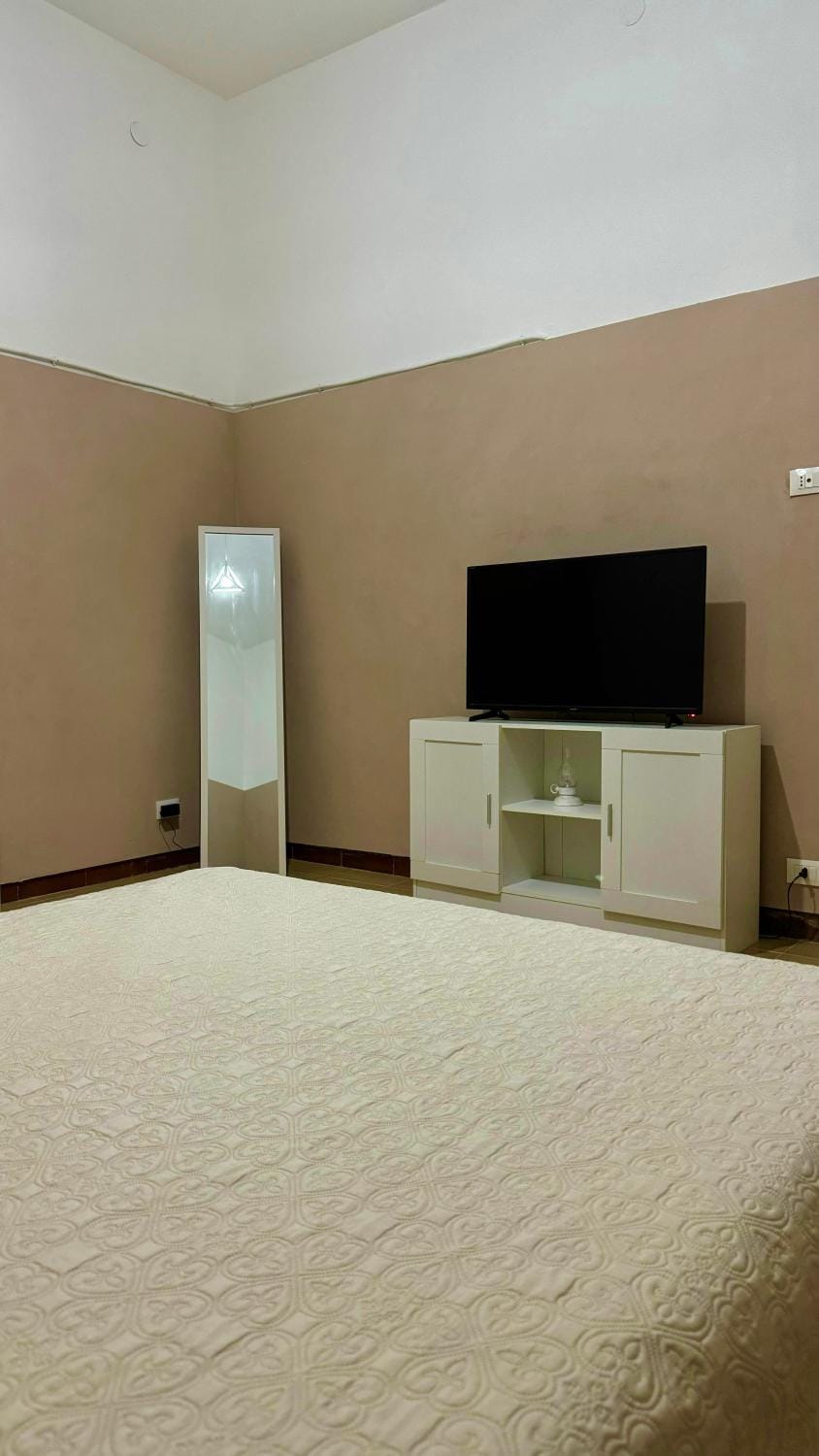 TV and multimedia, Bedroom