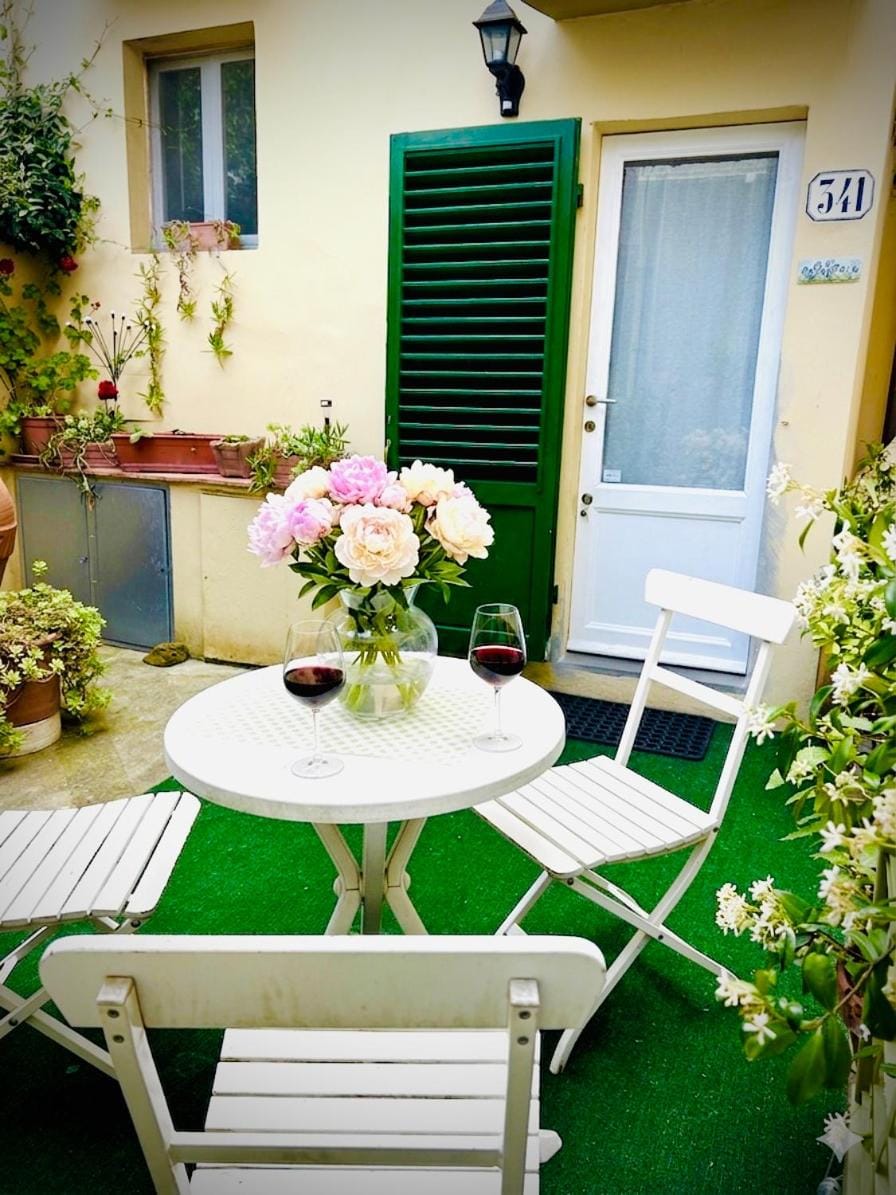 Patio, Garden, Balcony/Terrace, Seating area