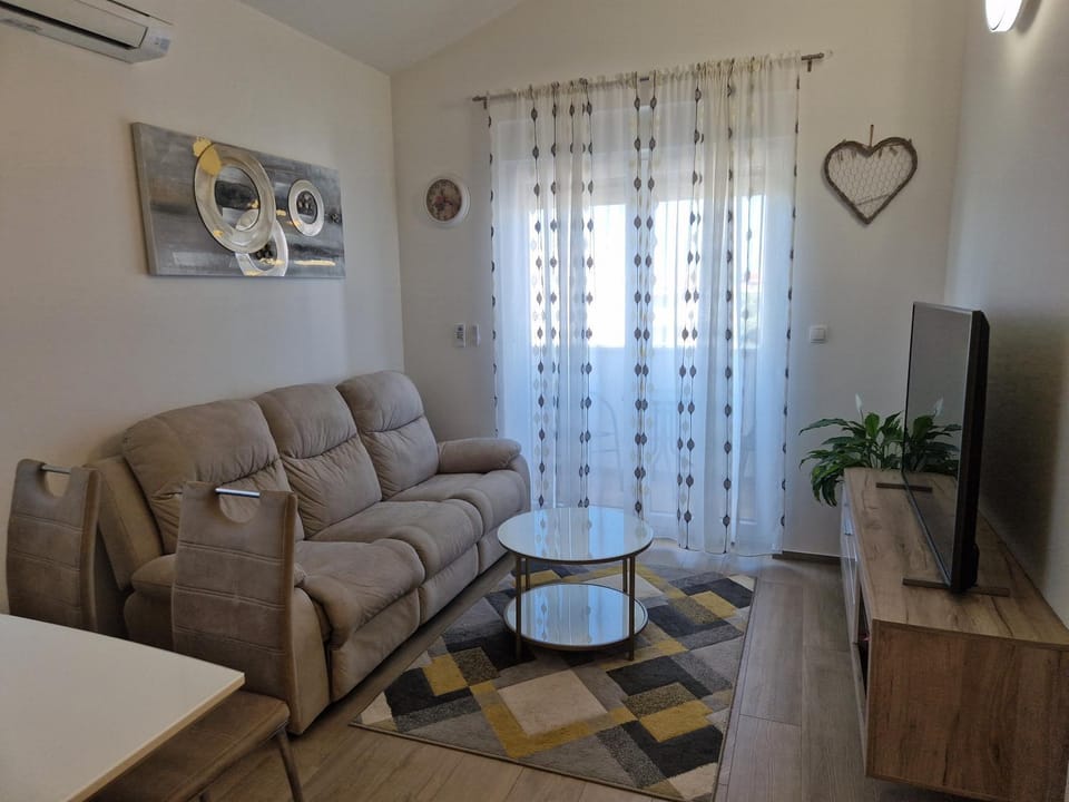 Apartman Sunrise Apartment in Varoš