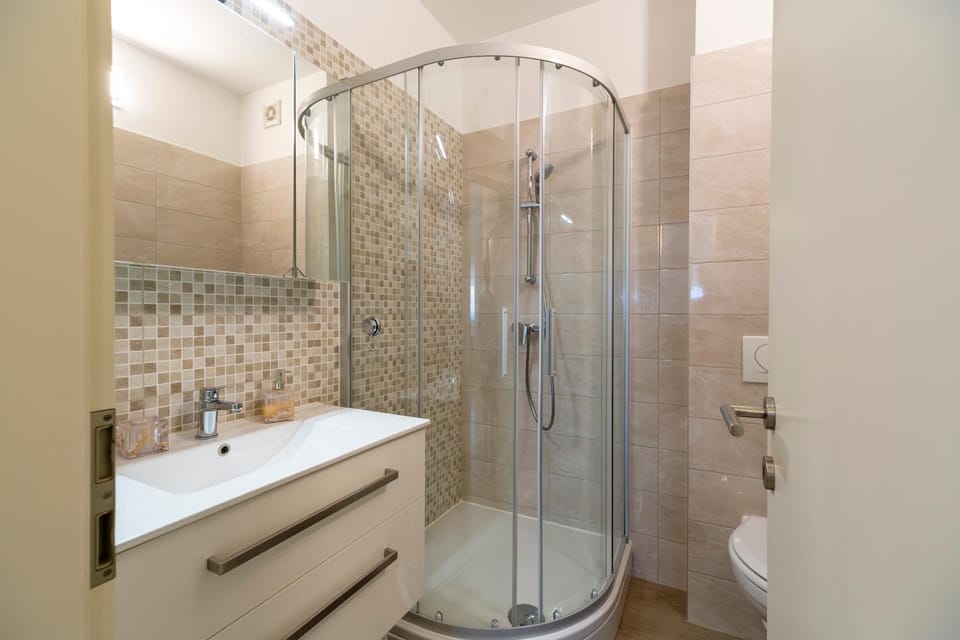 Apartman Sunrise Apartment in Varoš