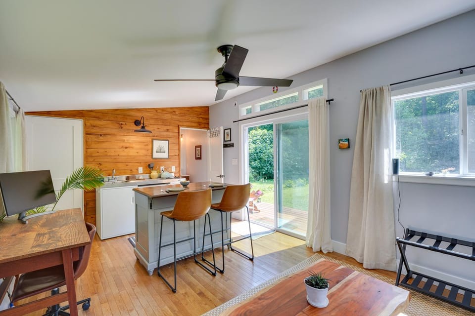 2 Mi to Duke University: Durham Tiny Home! Apartment in Durham