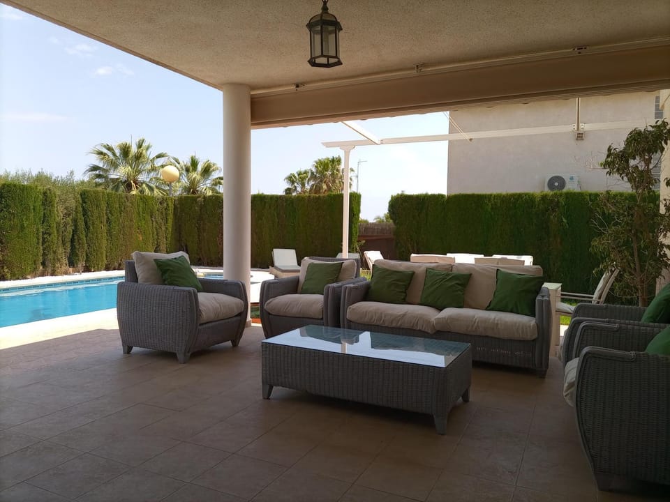 Balcony/Terrace, Pool view
