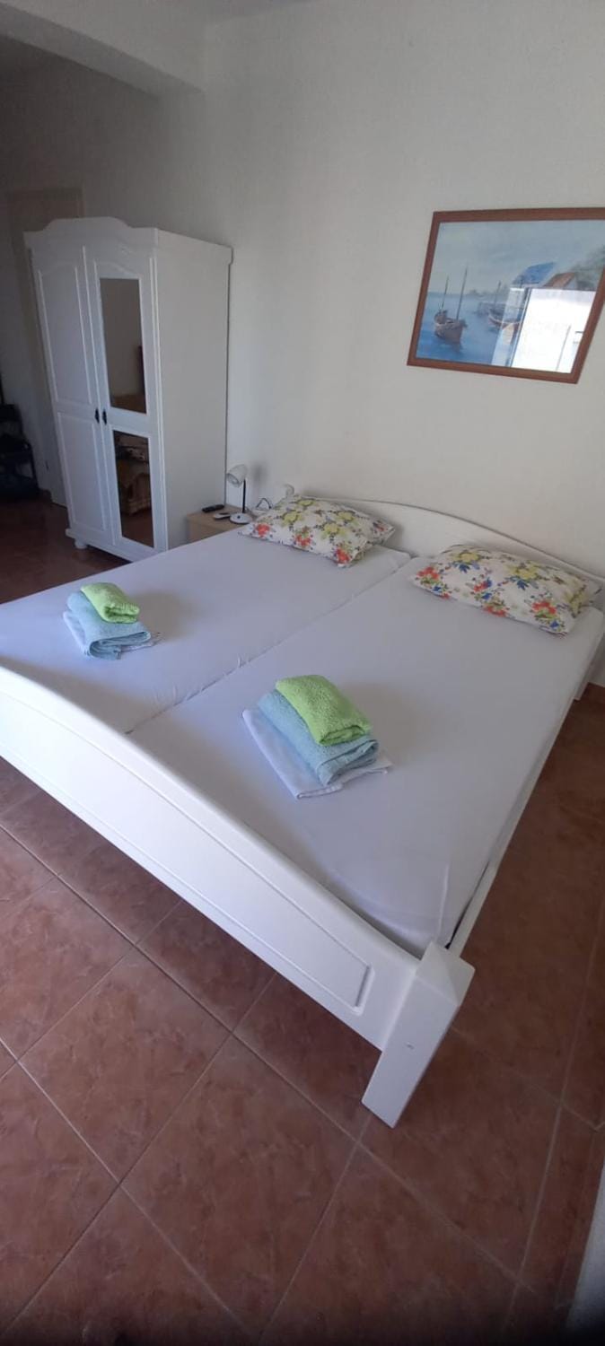 Panorama Pakoštane Apartment in Biograd na Moru
