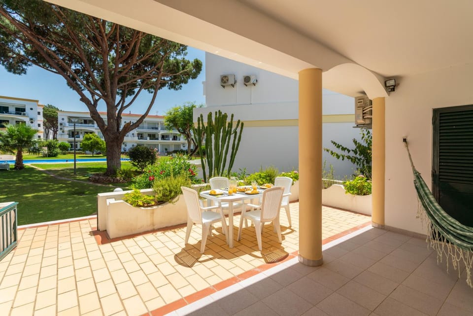 Patio, Balcony/Terrace