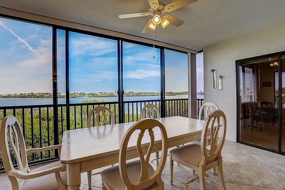 Buttonwood Bliss Apartment in Longboat Key