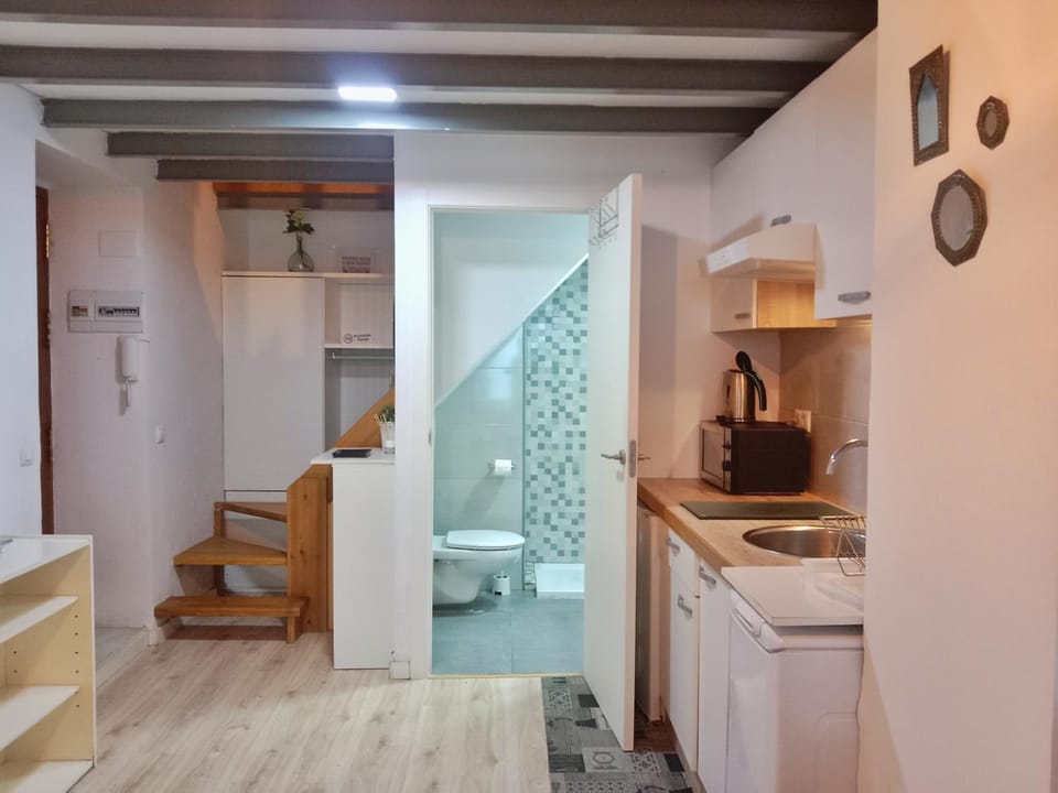 Bathroom, Kitchen or kitchenette