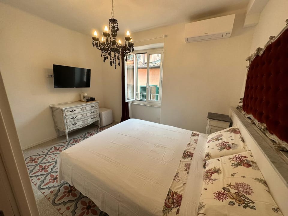 TV and multimedia, Bedroom