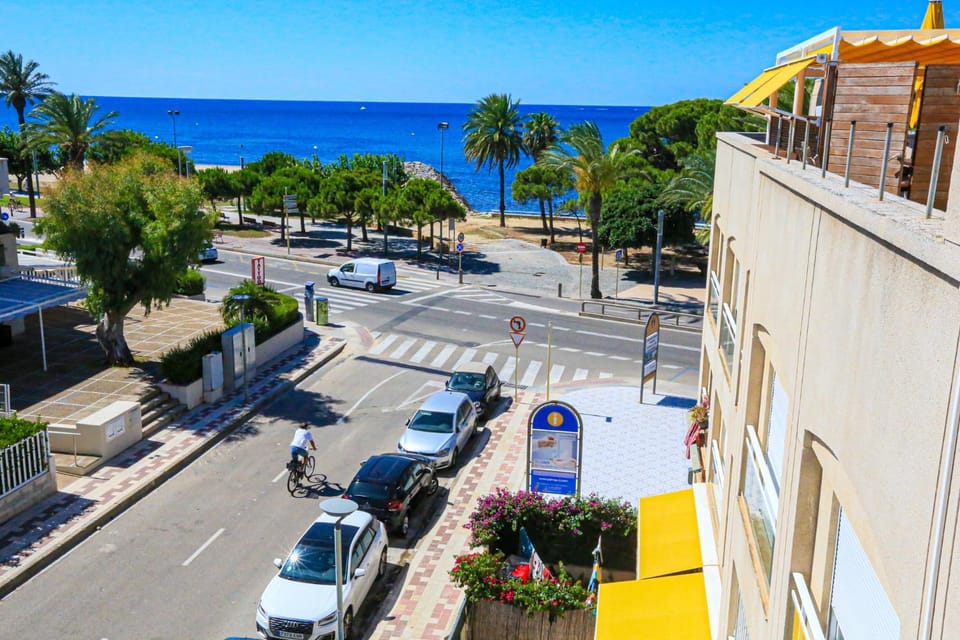 LITORAL COSTA DORADA - EDIFICIO VILLA ISABEL ático Apartment in Cambrils