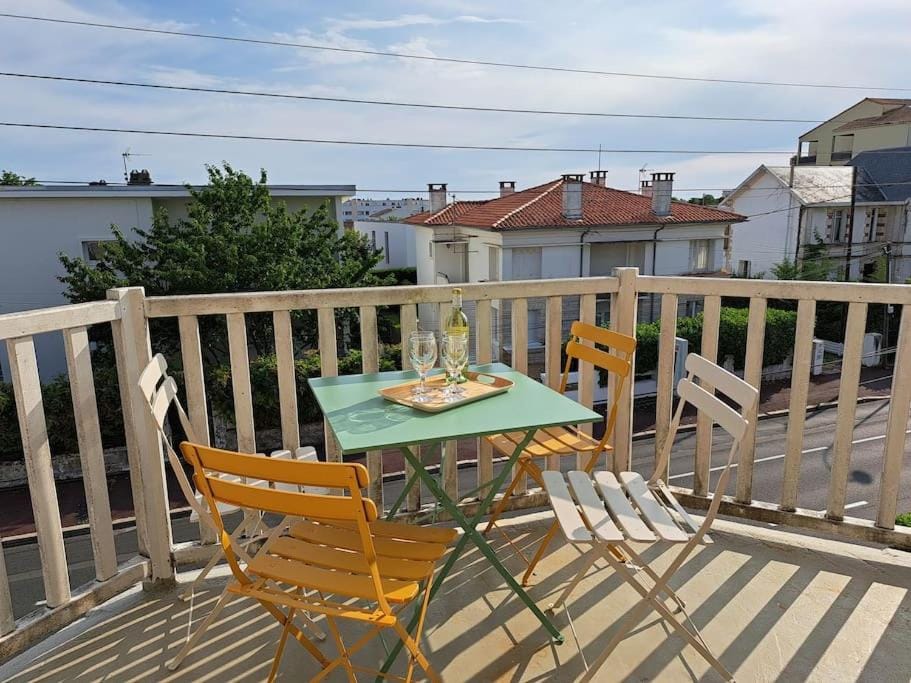 Patio, View (from property/room), Balcony/Terrace, Dining area