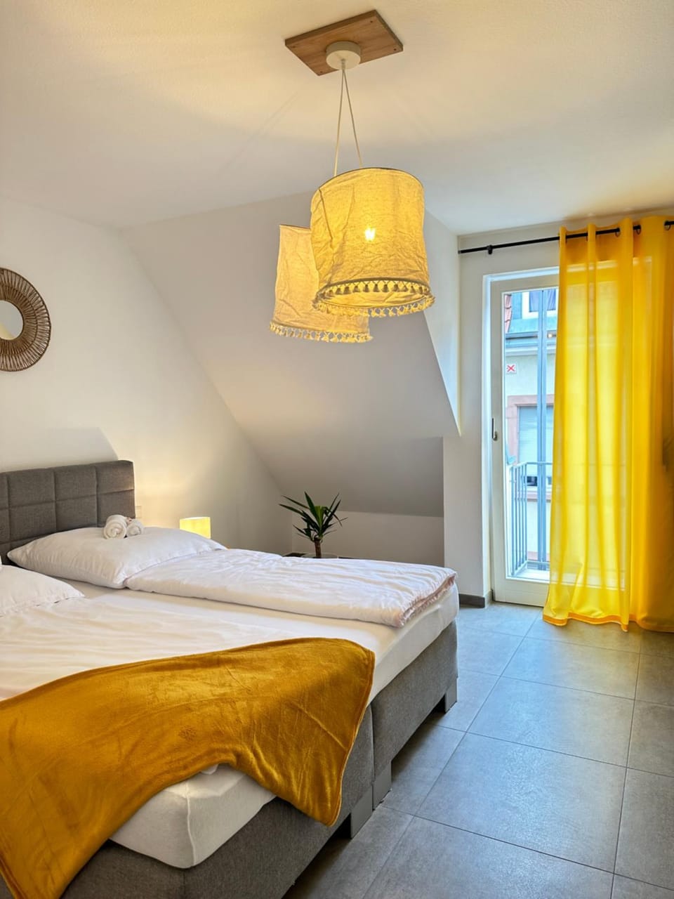 AMAO-Curry - Spacious Apartment - 7 Guests - City Center Apartment in Lahr