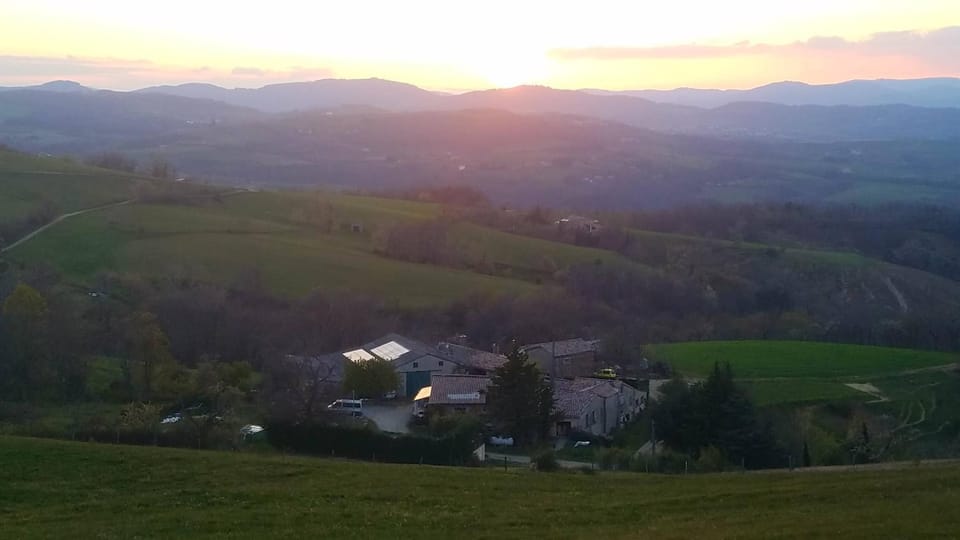 Natural landscape, Bird's eye view, View (from property/room), View (from property/room), Photo of the whole room, Hiking, Cycling, Mountain view, Mountain view, Pool view, Pool view, Sunrise, Sunset