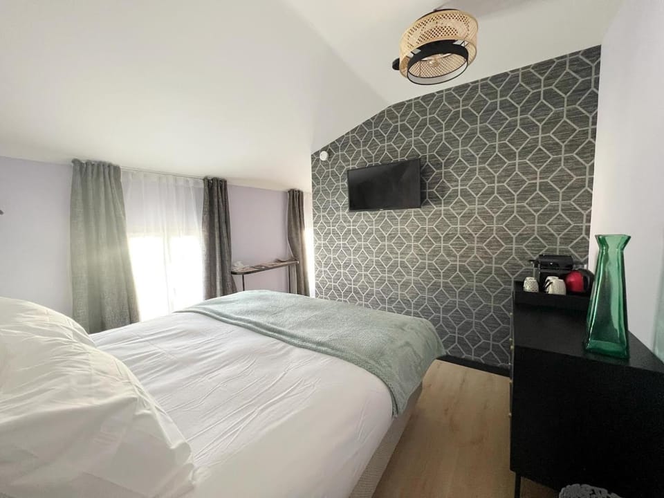 Le240b #4 Bed and Breakfast in Nouvelle-Aquitaine