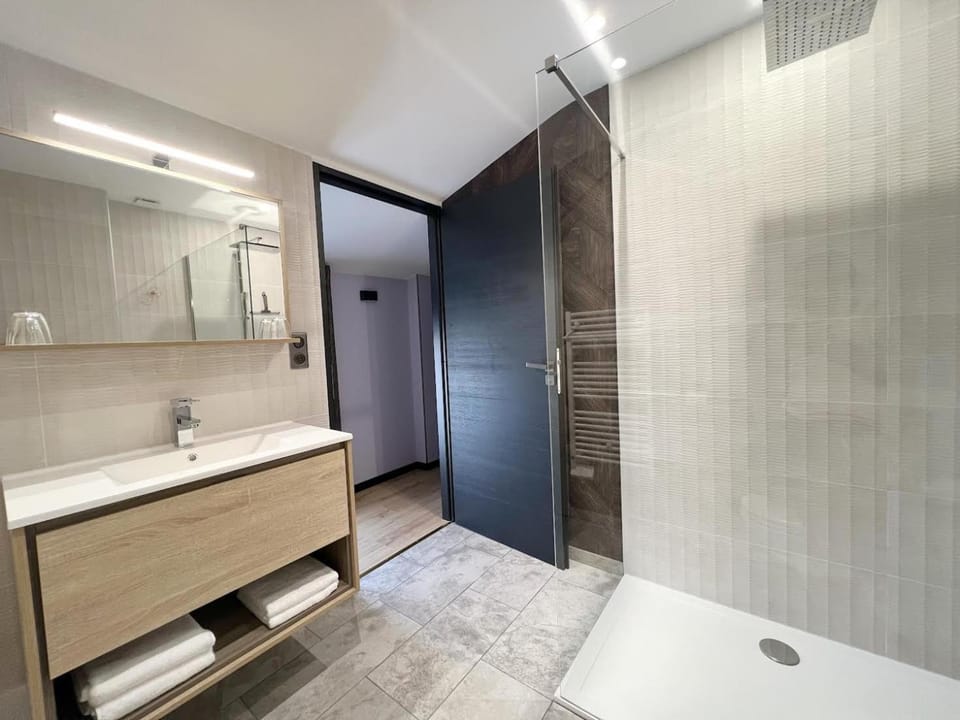 Le240b #4 Bed and Breakfast in Nouvelle-Aquitaine