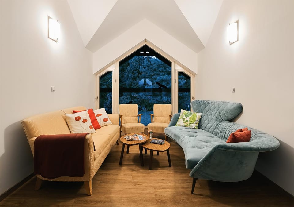 Seating area, Garden view