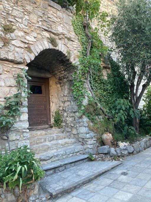 Les Matelles : charmant logement en pierres Apartment in Occitanie