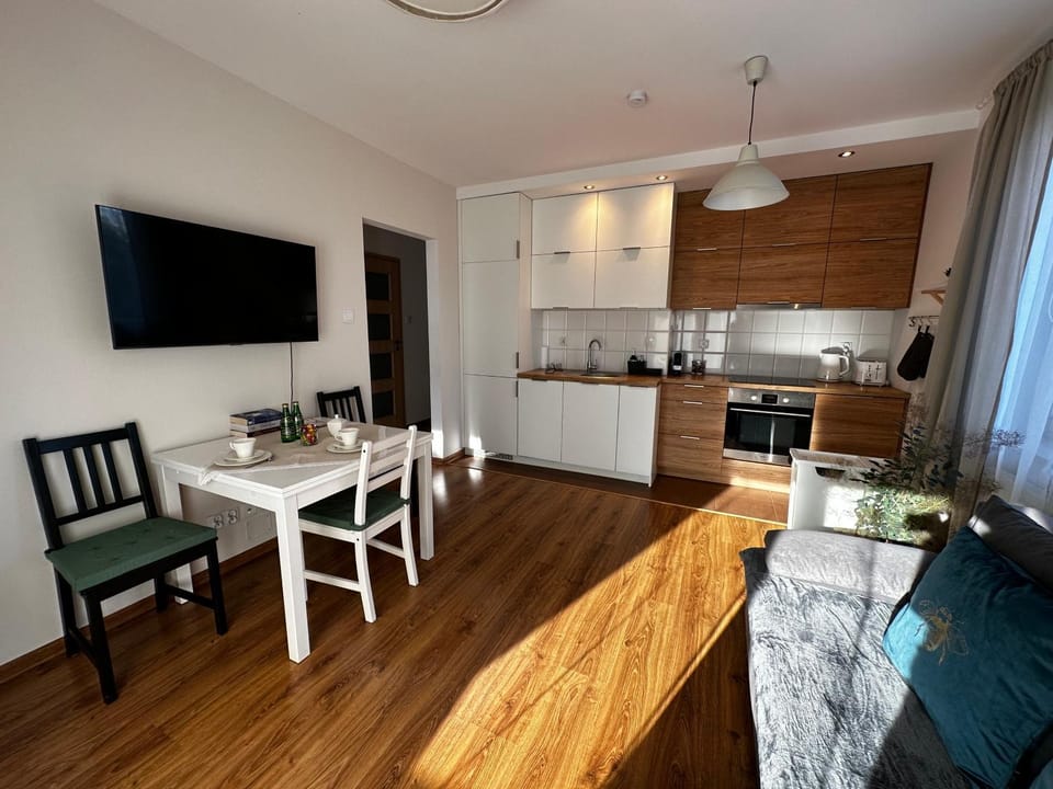 TV and multimedia, Living room, kitchen