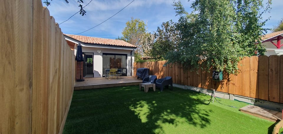 Patio, Garden, Garden view