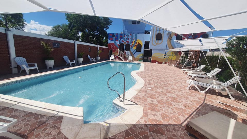 Swimming pool