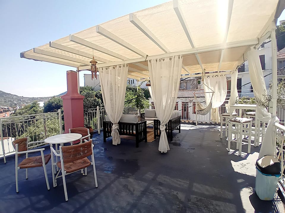 Duka's Gardenhouse House in Skopelos