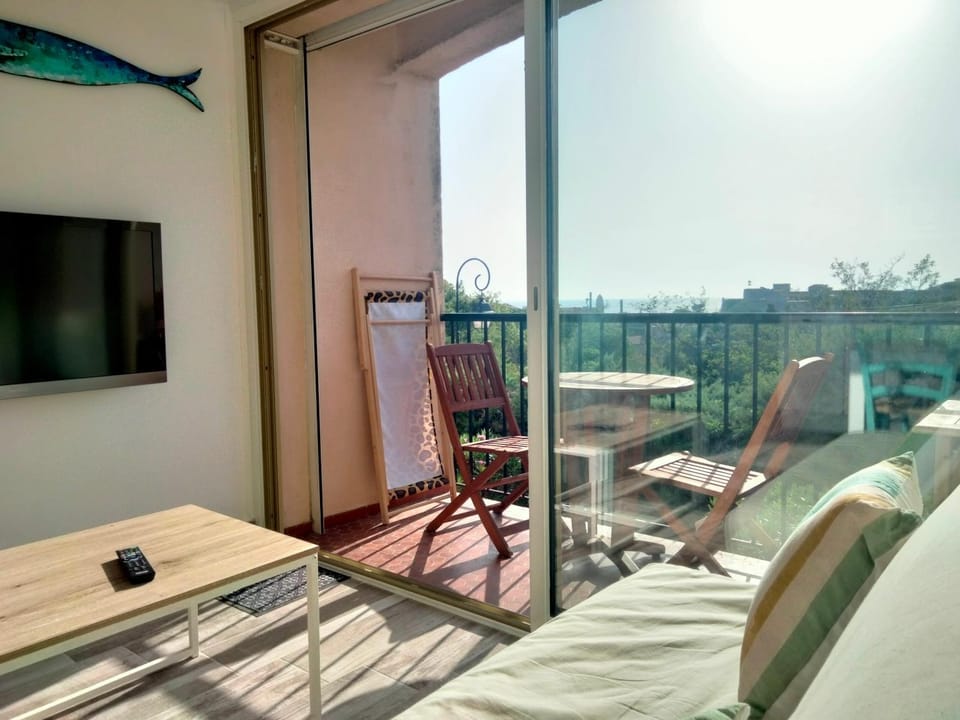BBQ facilities, Solarium, Sunrise