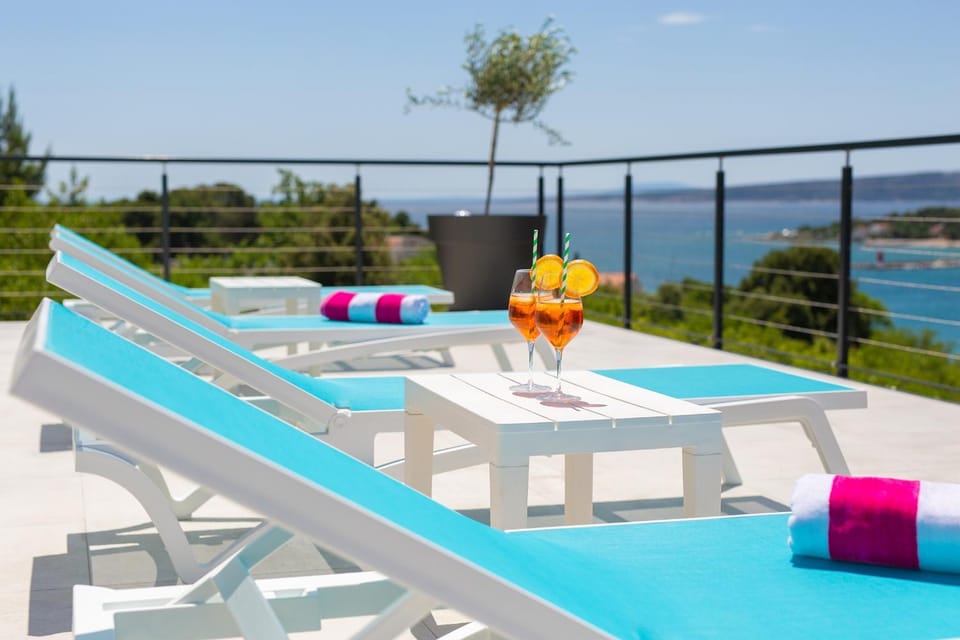 Patio, Day, Natural landscape, View (from property/room), Balcony/Terrace, Balcony/Terrace, Sea view, sunbed