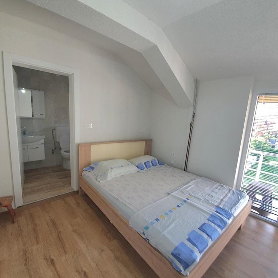 Villa Bardha Bed and Breakfast in Municipality of Ohrid, North Macedonia
