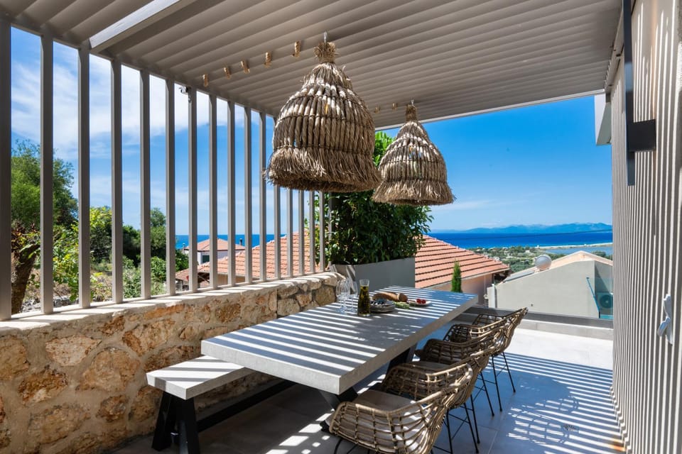 View (from property/room), Balcony/Terrace, Sea view