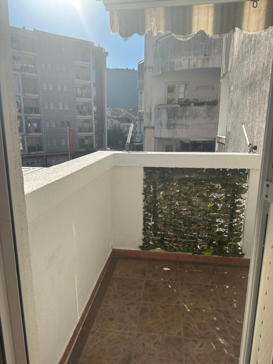 Balcony/Terrace, City view, Street view