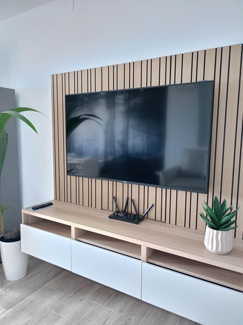 Communal lounge/ TV room, TV and multimedia