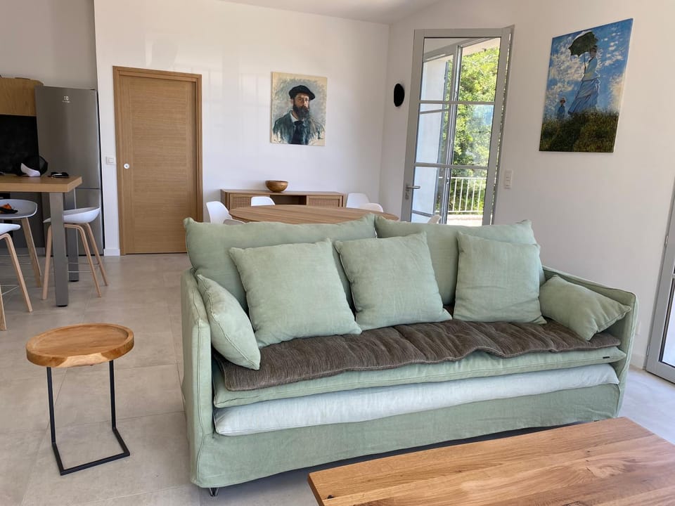 Seating area