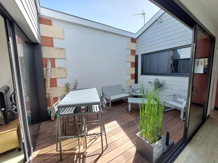 Patio, Balcony/Terrace, Dining area