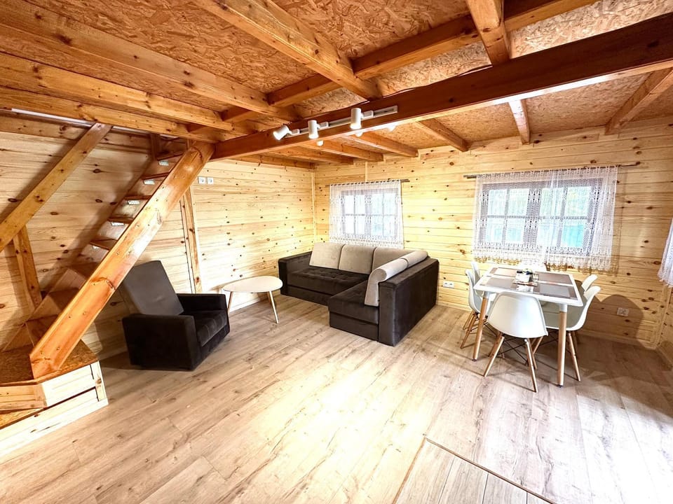 Gniazdo Sikorek House in Poland