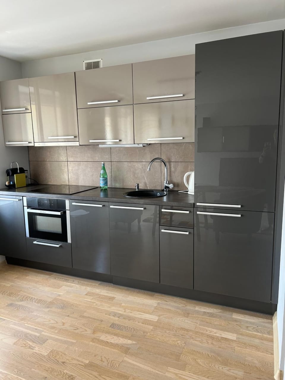 dishwasher, minibar, pet friendly, stove