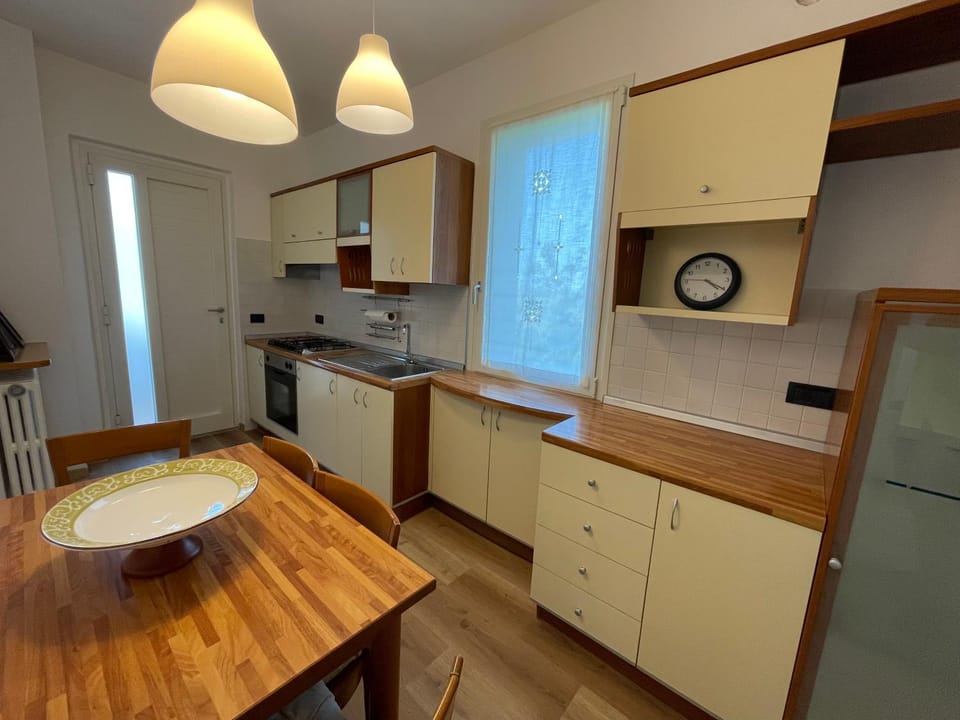 Kitchen or kitchenette, dishwasher, pet friendly