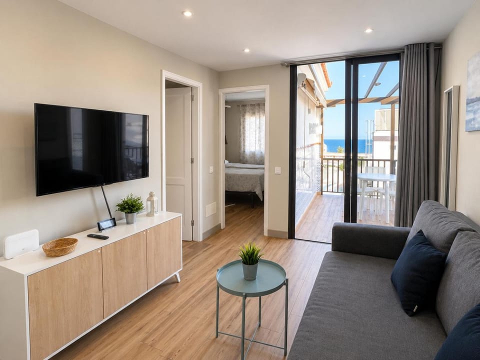 TV and multimedia, Living room, Seating area, Bedroom