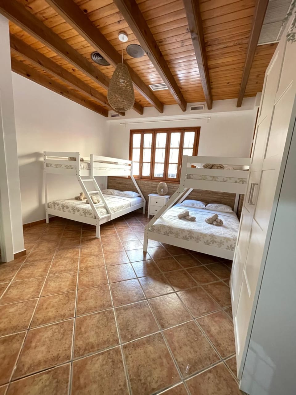 UIM Planta baja Canovas del Castillo, PLAYA WIFI Apartment in Port de Sagunt