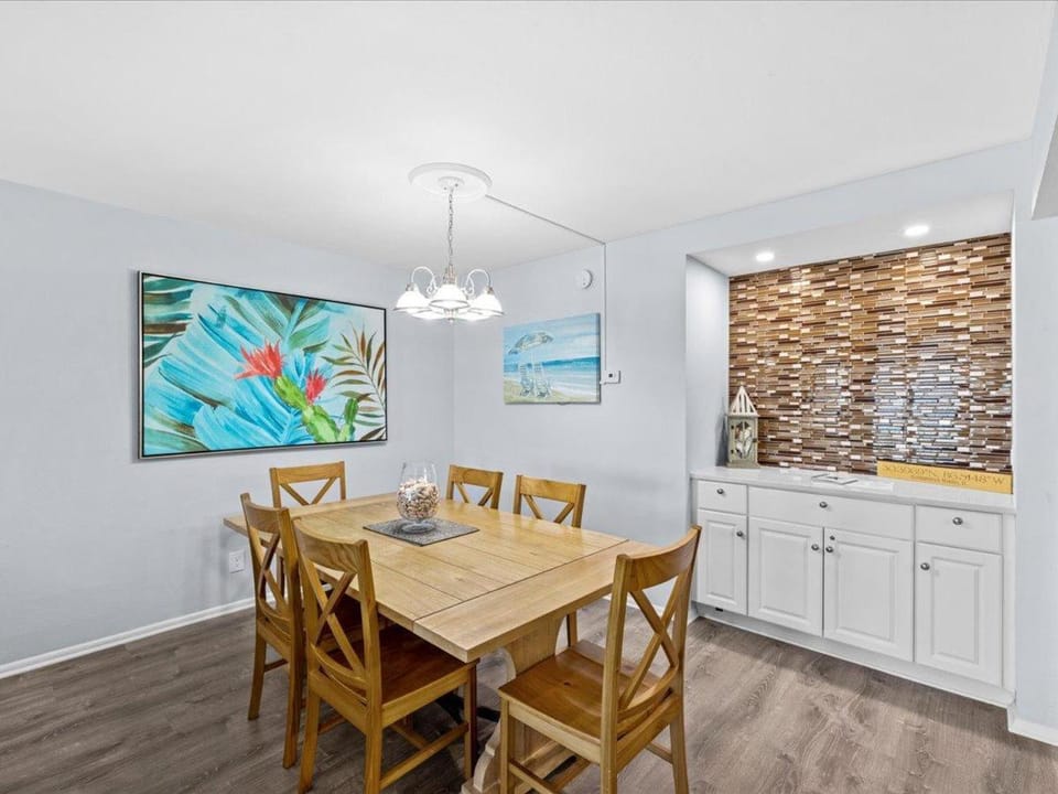Holiday Surf and Racquet Unit 307 House in Destin
