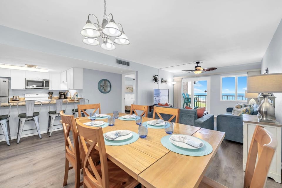 Holiday Surf and Racquet Unit 307 House in Destin