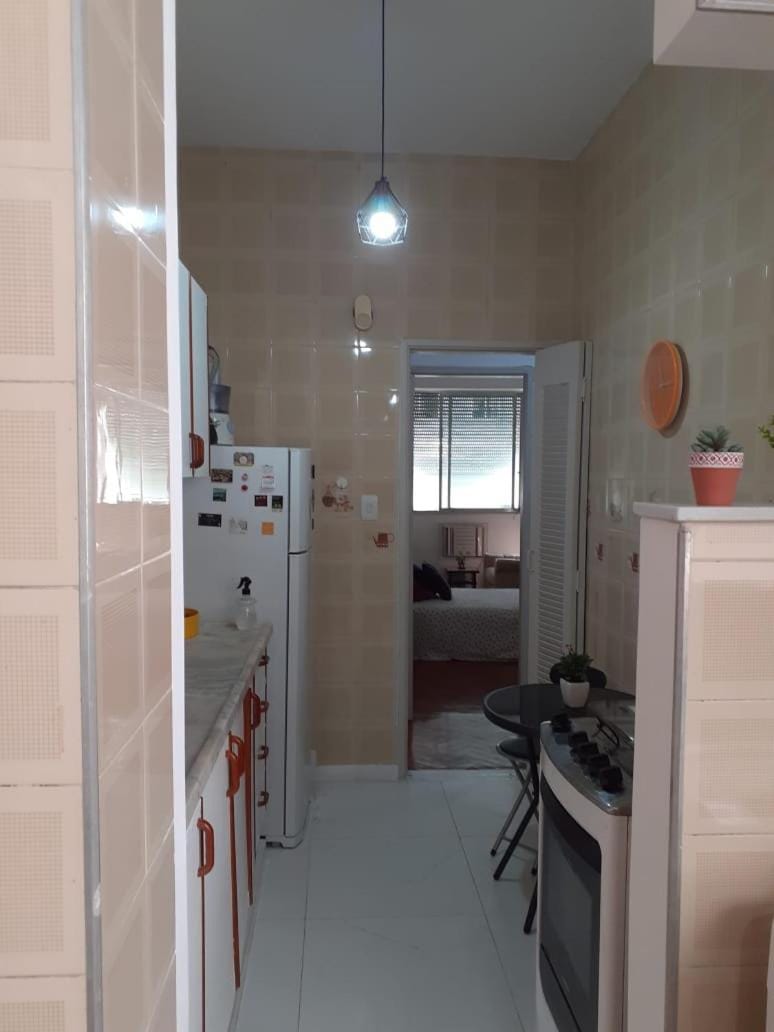 Apt. em Ipanema entre a praia e a Lagoa Apartment in Rio de Janeiro