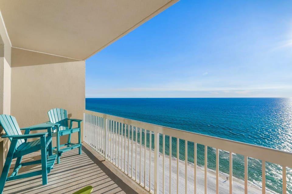 View (from property/room), Balcony/Terrace, Sea view