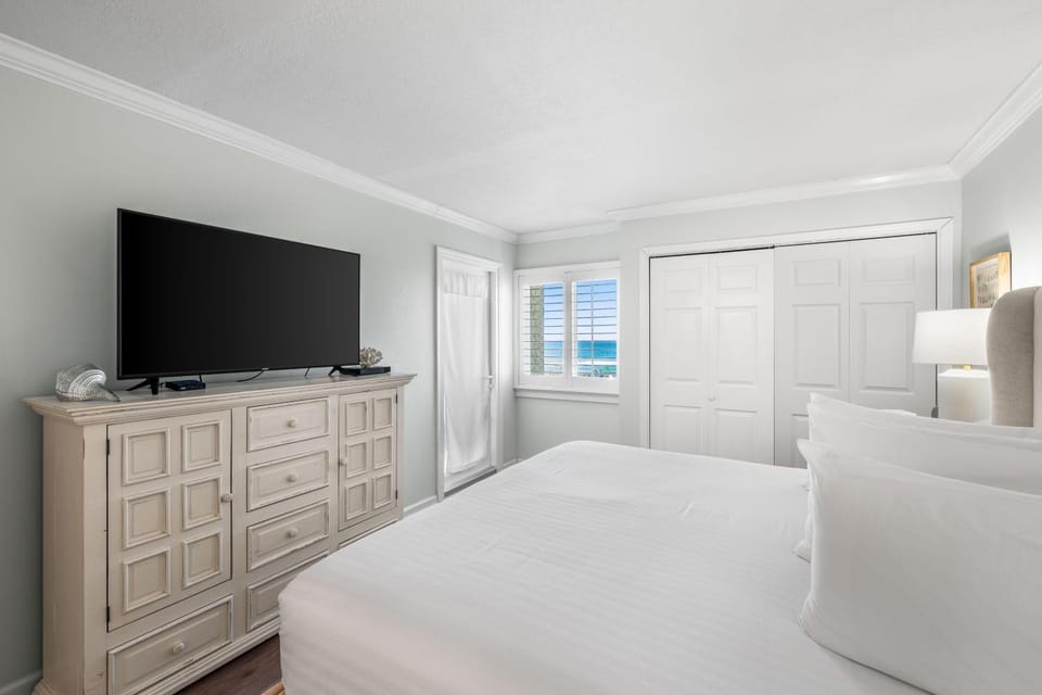 Holiday Surf and Racquet Unit 318 House in Destin