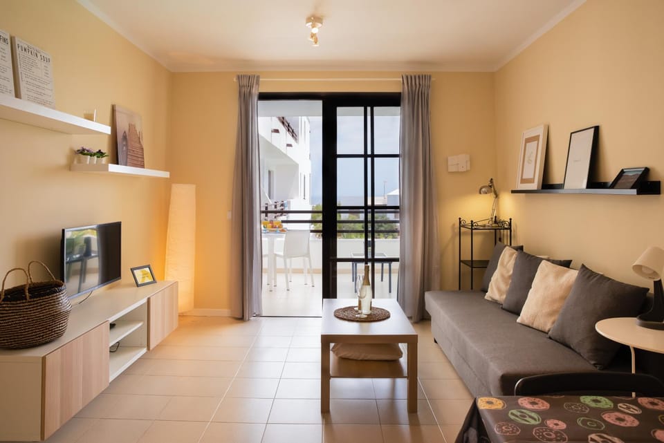 Living room, Sea view