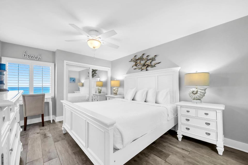 Holiday Surf and Racquet Unit 518 House in Destin