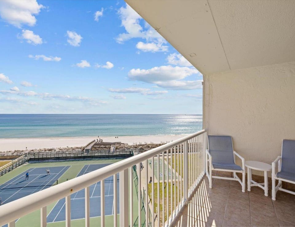Holiday Surf and Racquet Unit 609 House in Destin